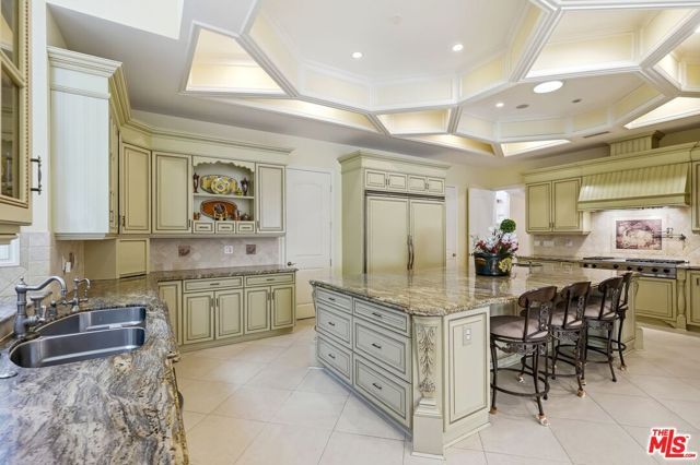 1415 Jonesboro Drive, Los Angeles, CA 90049