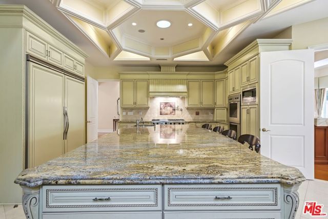 1415 Jonesboro Drive, Los Angeles, CA 90049