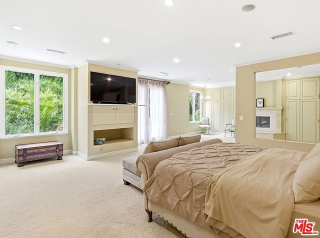 1415 Jonesboro Drive, Los Angeles, CA 90049