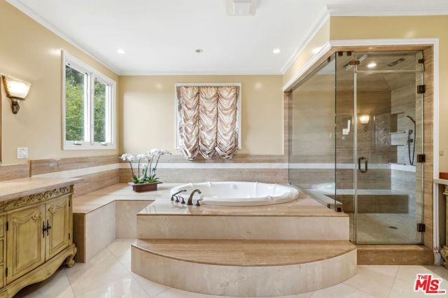 1415 Jonesboro Drive, Los Angeles, CA 90049