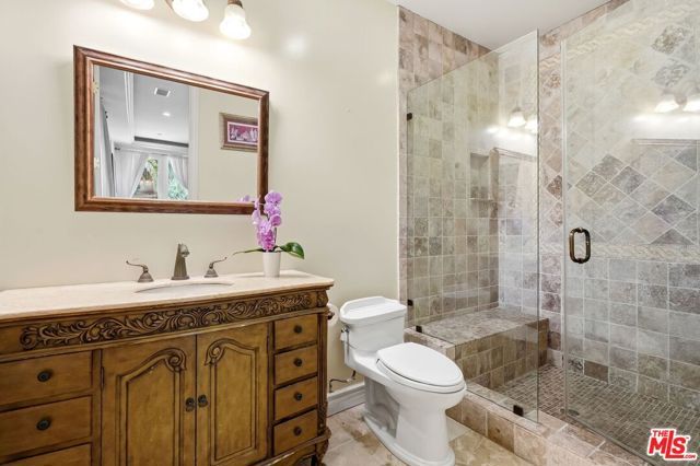 1415 Jonesboro Drive, Los Angeles, CA 90049