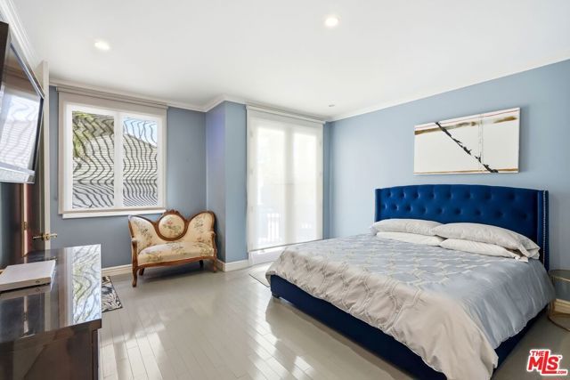 1415 Jonesboro Drive, Los Angeles, CA 90049