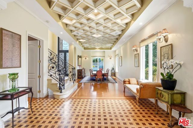 1415 Jonesboro Drive, Los Angeles, CA 90049