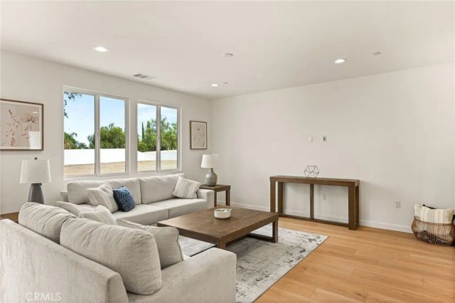 5525 Norwood Avenue, Riverside, CA 92505
