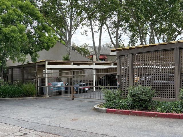 449 Alberto Way 131, Los Gatos, CA 95032