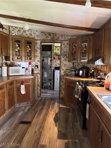 717 Bandy Road, Deerfield, OH 44411