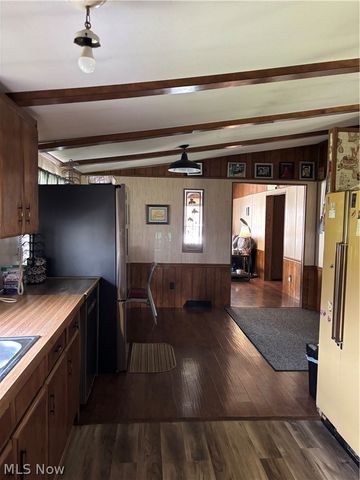 717 Bandy Road, Deerfield, OH 44411