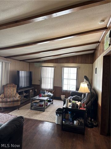 717 Bandy Road, Deerfield, OH 44411