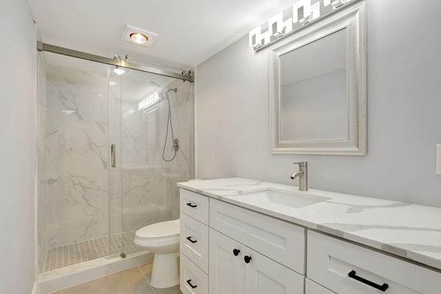 2202 LUCAYA Bend G2, Coconut Creek, FL 33066