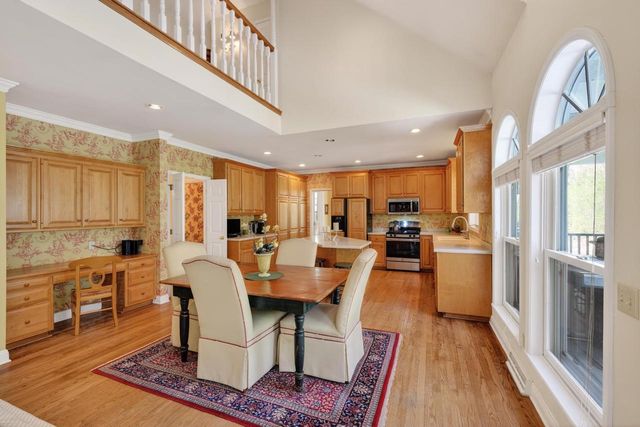 1429 Kings Lynn Road, Stoughton, WI 53589