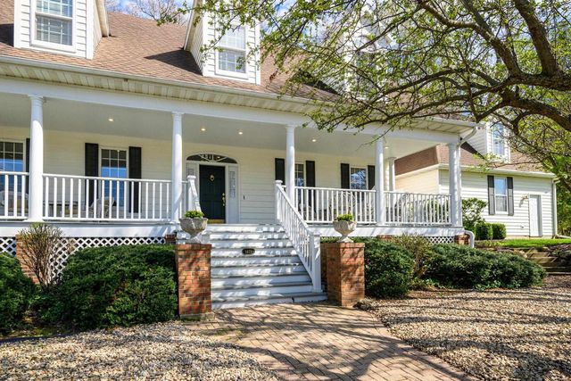 1429 Kings Lynn Road, Stoughton, WI 53589