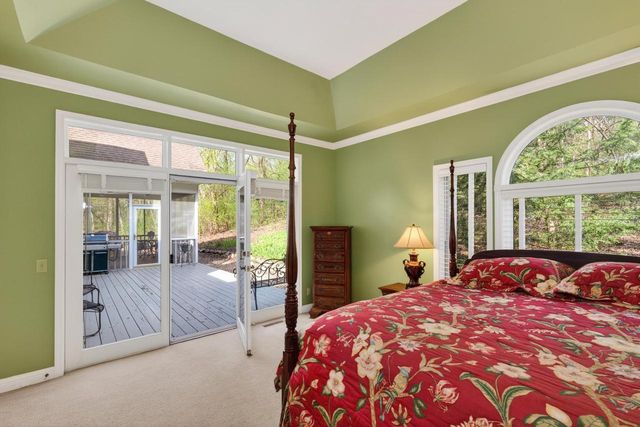 1429 Kings Lynn Road, Stoughton, WI 53589