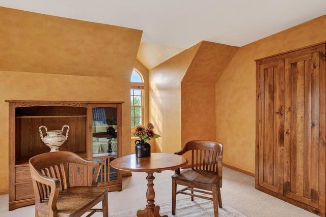 1429 Kings Lynn Road, Stoughton, WI 53589