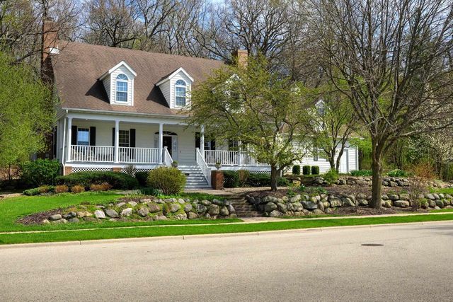 1429 Kings Lynn Road, Stoughton, WI 53589