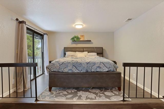 1017 Hamlet Ct, Stockton, CA 95209