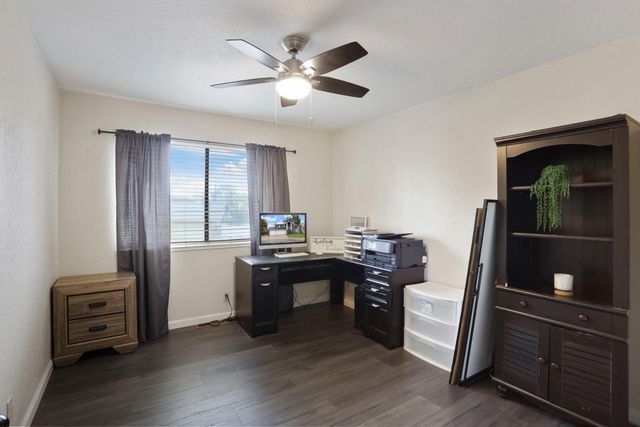 1017 Hamlet Ct, Stockton, CA 95209