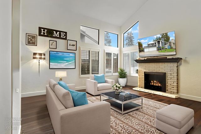 1017 Hamlet Ct, Stockton, CA 95209