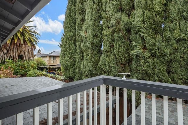 1017 Hamlet Ct, Stockton, CA 95209