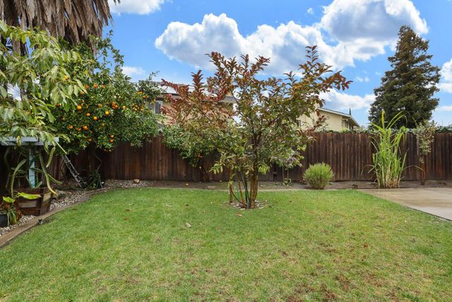 1017 Hamlet Ct, Stockton, CA 95209