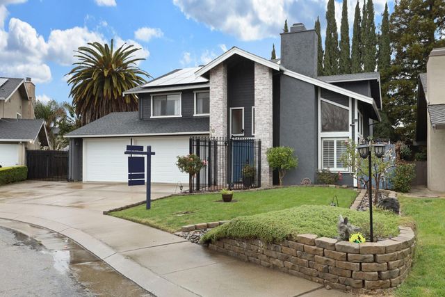 1017 Hamlet Ct, Stockton, CA 95209