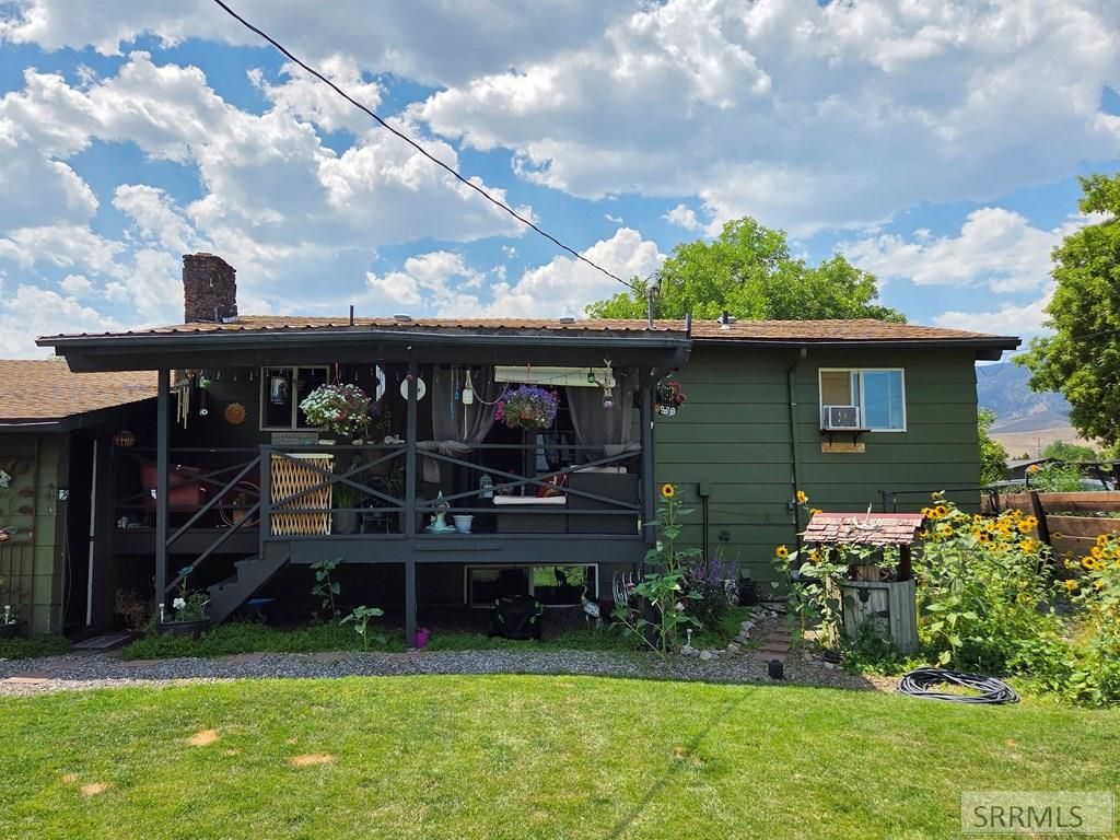 Image 68 of property listing at 904 Edwards Street, Salmon, ID 83467