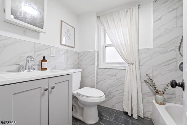 63 Linden Ave, Irvington Twp., NJ 07111
