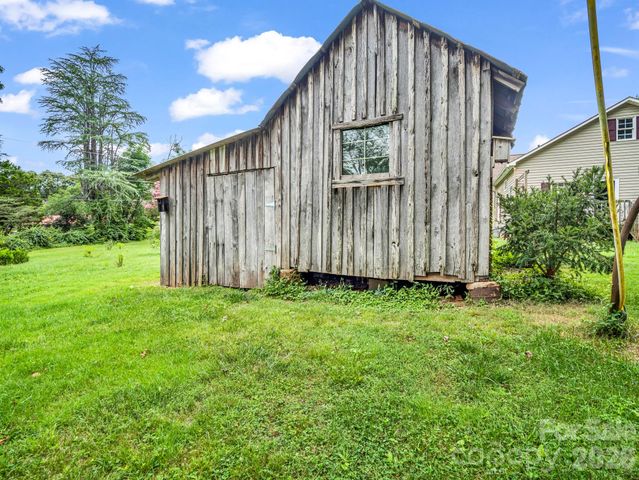 1264 Piney Ridge Road, Forest City, NC 28043