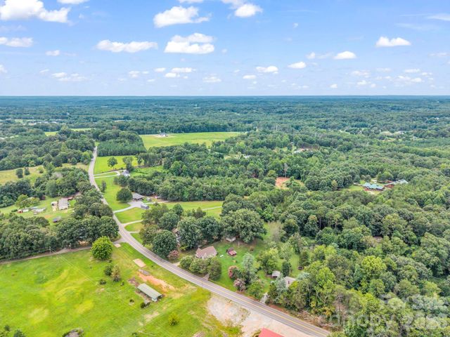 1264 Piney Ridge Road, Forest City, NC 28043