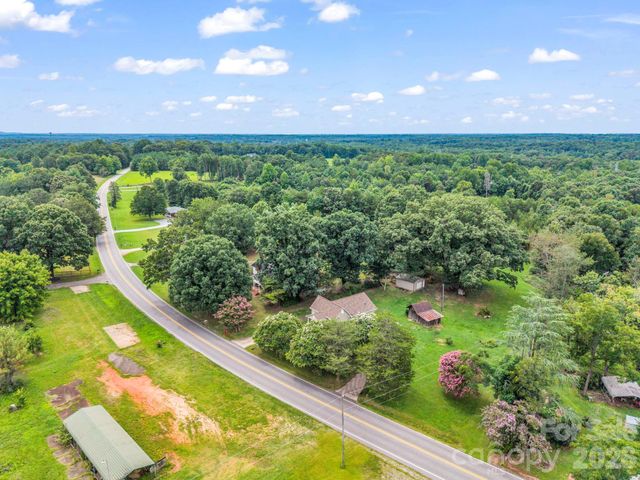 1264 Piney Ridge Road, Forest City, NC 28043