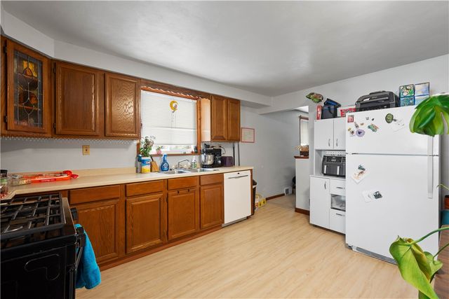 4457 4th St, Bethel Park, PA 15102