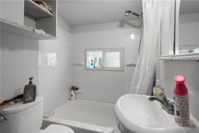 4457 4th St, Bethel Park, PA 15102