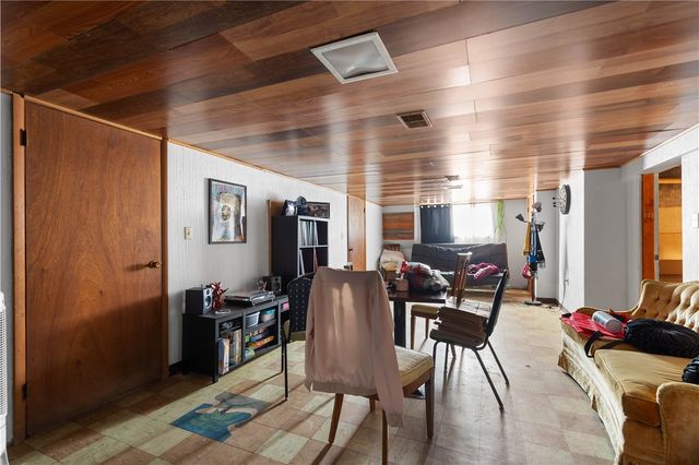 4457 4th St, Bethel Park, PA 15102