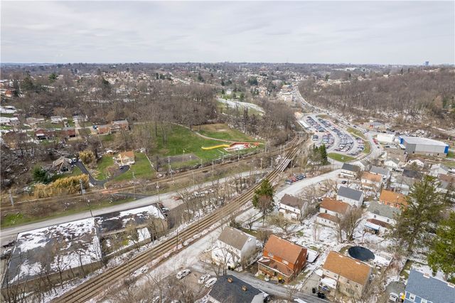 4457 4th St, Bethel Park, PA 15102