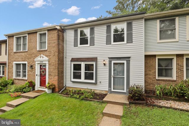 8353 FERN LEAF CT, Springfield, VA 22153