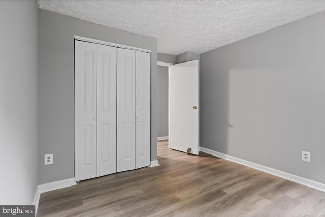 8353 FERN LEAF CT, Springfield, VA 22153