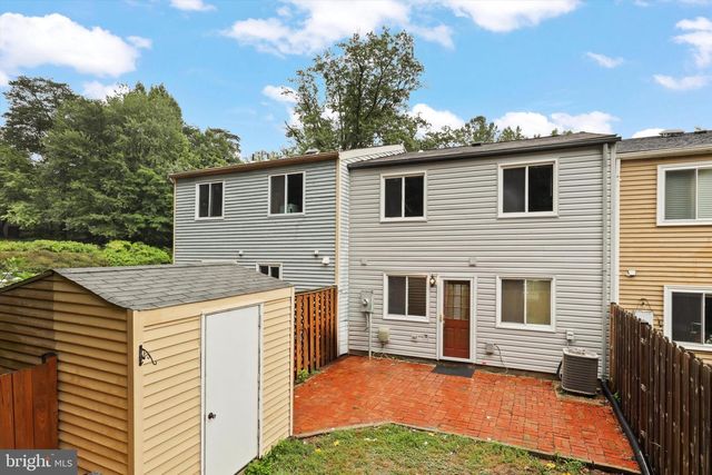 8353 FERN LEAF CT, Springfield, VA 22153