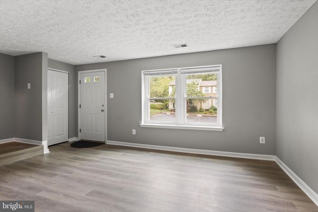 8353 FERN LEAF CT, Springfield, VA 22153