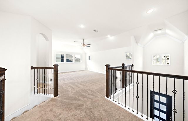 9730 Roaring River Falls Lane, Porter, TX 77365