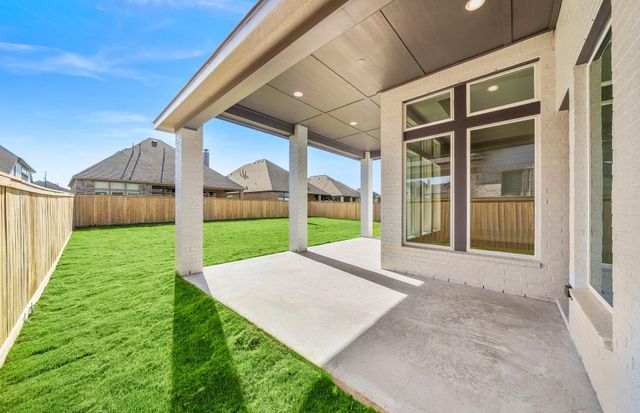 9730 Roaring River Falls Lane, Porter, TX 77365