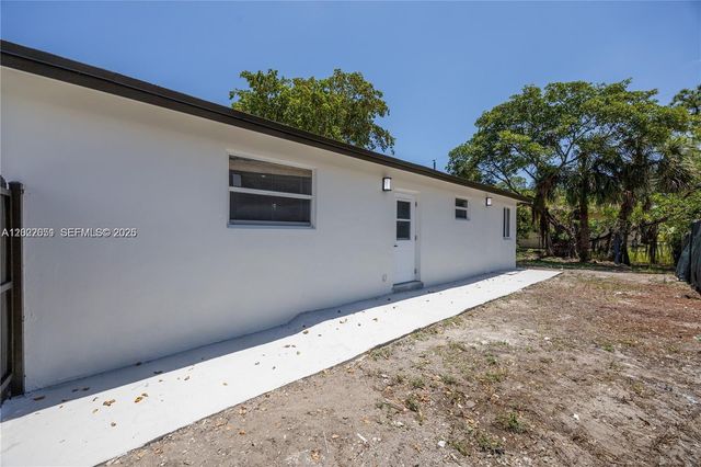 2608 NW 3rd Street, Pompano Beach, FL 33069