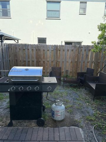 21441 NE 3rd Place, Miami, FL 33179