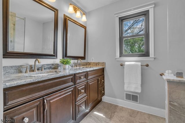 363 Rolling Knolls Way, Bridgewater Twp., NJ 08807