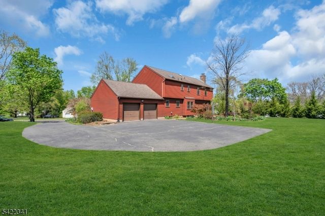 363 Rolling Knolls Way, Bridgewater Twp., NJ 08807