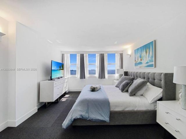 209 N Fort Lauderdale Beach Blvd 5B, Fort Lauderdale, FL 33304
