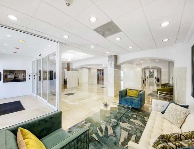 209 N Fort Lauderdale Beach Blvd 5B, Fort Lauderdale, FL 33304