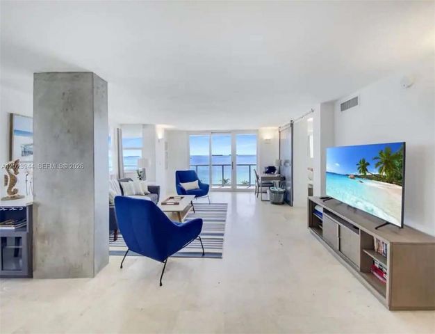 209 N Fort Lauderdale Beach Blvd 5B, Fort Lauderdale, FL 33304