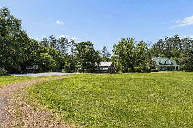 324 E Kingston Springs Rd, Kingston Springs, TN 37082