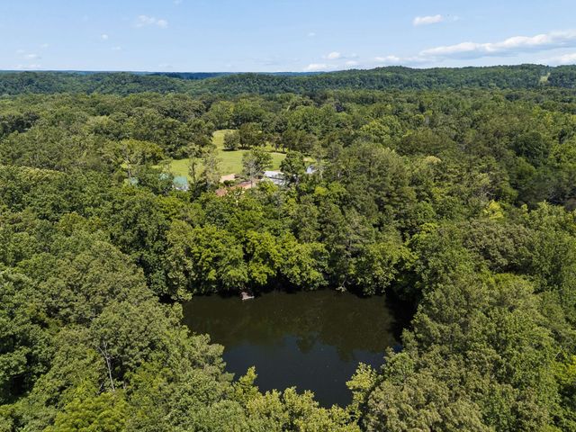 324 E Kingston Springs Rd, Kingston Springs, TN 37082