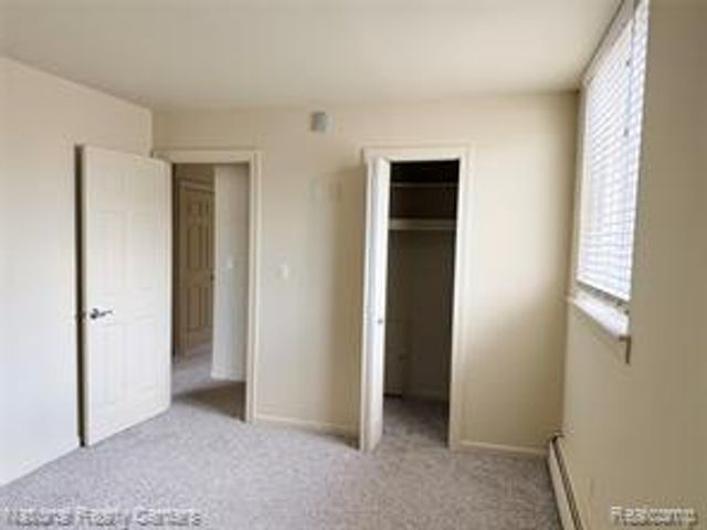 4913 Crooks Road G4, Royal Oak, MI 48073