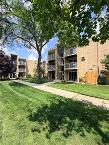 4913 Crooks Road G4, Royal Oak, MI 48073